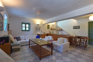 13.1 Guesthouse Living Room S