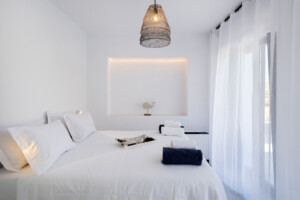 Villa Cactus master bedroom pool