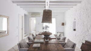 Villa-Jade-Dining-Area-1-Beach-Front-Party-Family