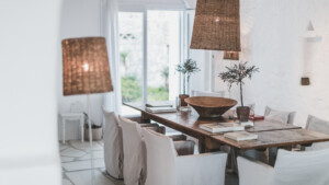 Villa-Jade-Dining-Area-3-Beach-Front-Party-Family