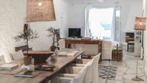 Villa-Jade-Dining-Area-6-Beach-Front-Party-Family